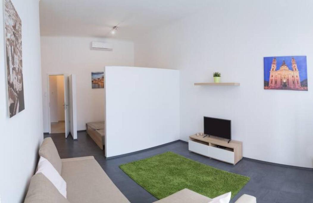 Hi-Bp Sunny Home Apartments In The Heart Of Budapest Exterior photo